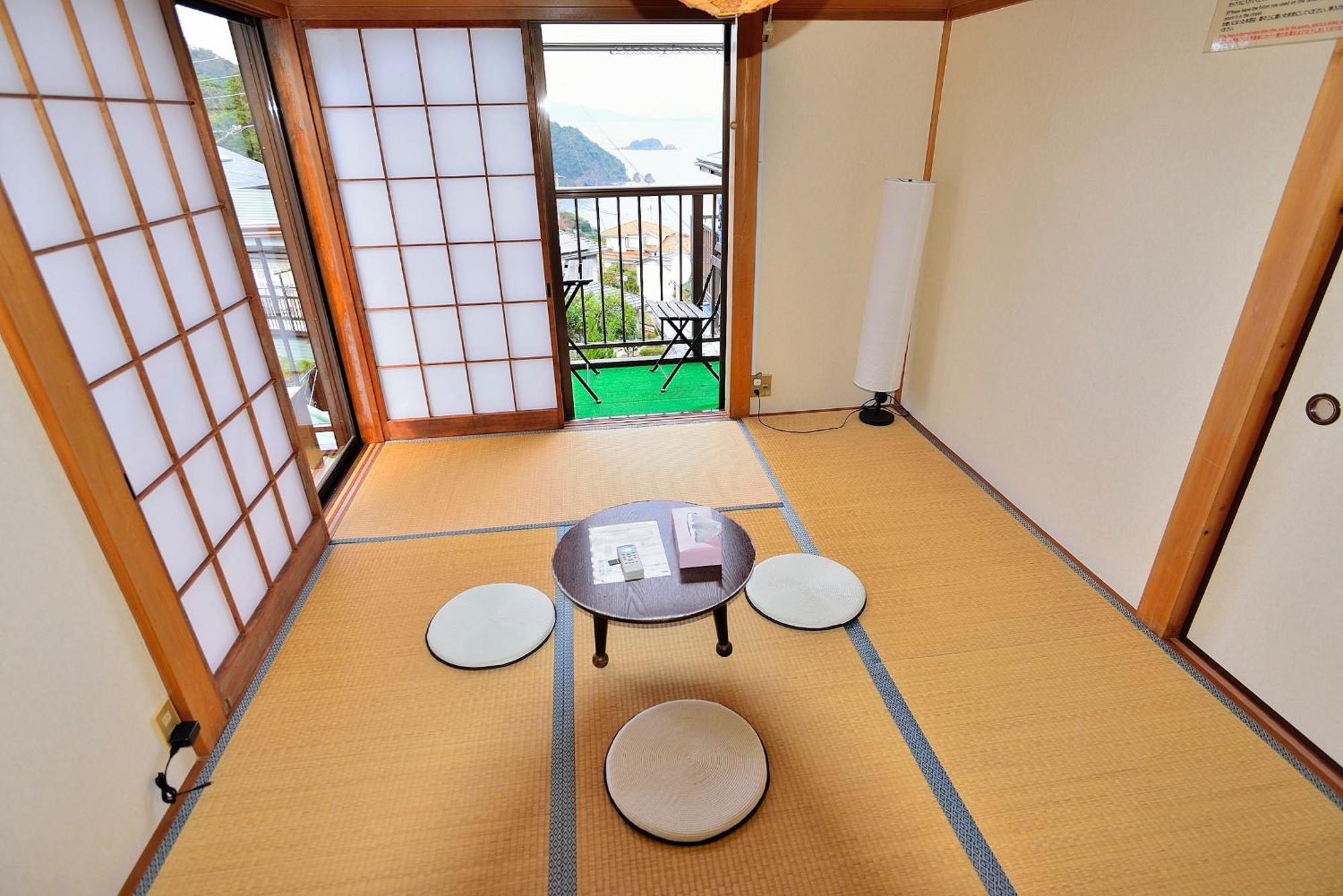 Holiday House 川奈 伊东 外观 照片